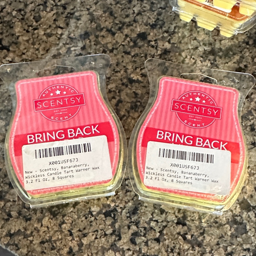 Scentsy BananaBerry Wax - Vibrant Pink 2 for $6